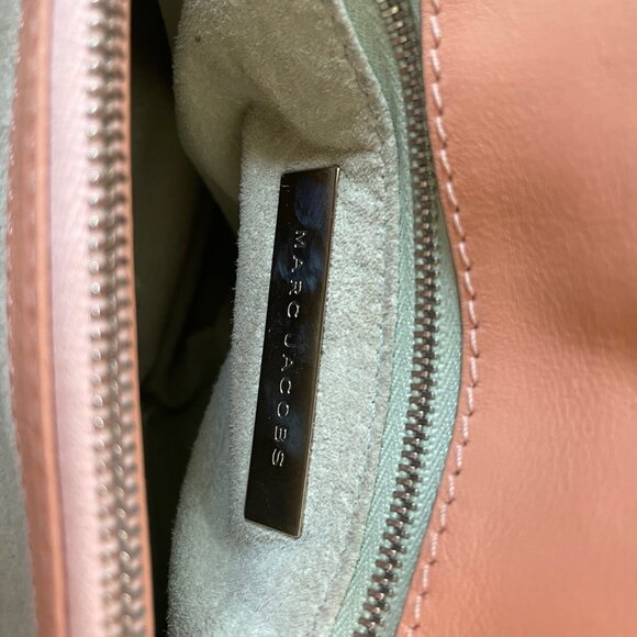 Rare Vintage Marc Jacobs Blush Pink Leather Bag w/ Silver Hardware - Picture 6 of 12